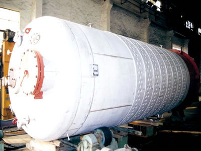 給江蘇省溧陽市云龍設(shè)備制造的壓力容器-不銹鋼蜂窩式發(fā)酵貯罐 留言_產(chǎn)品詢價_詢價留言